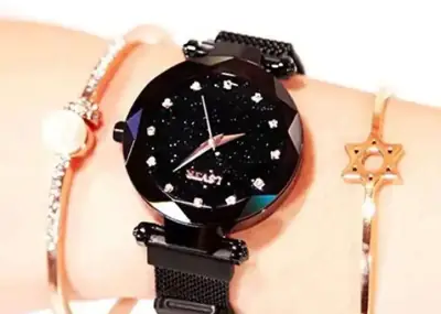 Black crystal watch 
