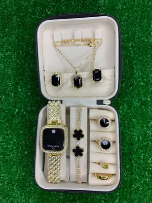 Pack of 8PCS Women's Trendy Gift Choice For Girls And Women Watch Set thumbnail 4