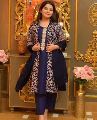 4 Pcs Women's Stitched Shamoz Silk Embroidered Suit
