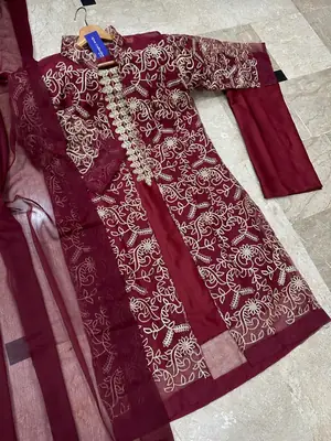 4 Pcs Women's Stitched Shamoz Silk Embroidered Suit thumbnail 5