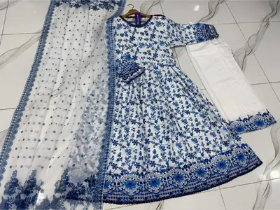 3 Pcs Women's Stitched Lawn Printed Maxi Suit thumbnail 2