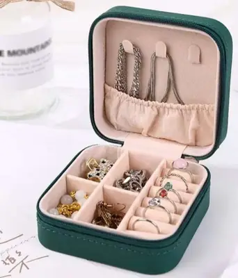 High Quality Leather Jewellery Organizer Box with Zipper | Ear Rings & Necklace_Bracelets Holder | Small Jewelry Box Vanity Hanger Stand Velvet thumbnail 7