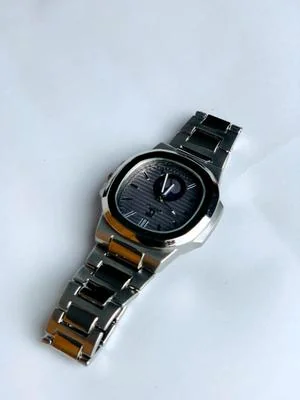 Men's Stainless Steel Analog Watch Silver Black 30mm