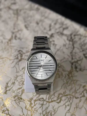 Men's Comfort Fit Strap Watch thumbnail 2
