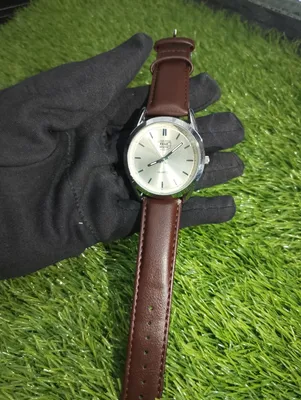 Unisex Watch thumbnail 2