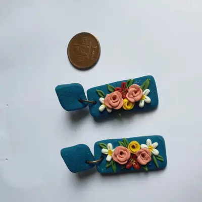 Stylish 2 Layered Dangling Earrings with Resin Plating - 2 Pcs in Green thumbnail 3