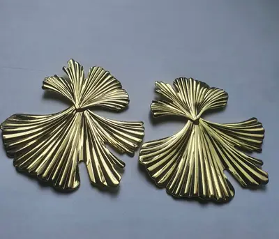 Leaf Design Gold Plated Resin Earrings thumbnail 2