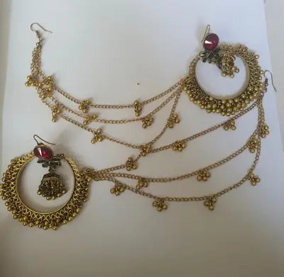 Meenakari Design Gold Plated Kundan Jhumka thumbnail 5