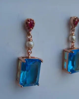 Retro Design Gold Plated Crystal Earrings thumbnail 4
