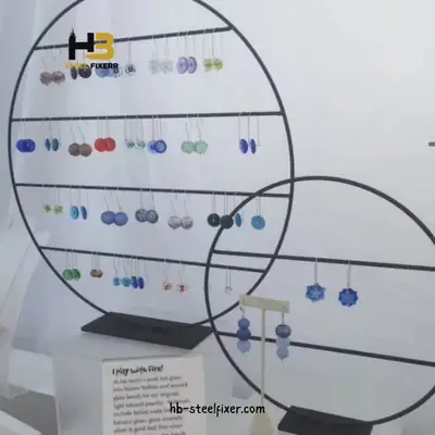 Double Bar Earring & Sunglasses Stand thumbnail 2