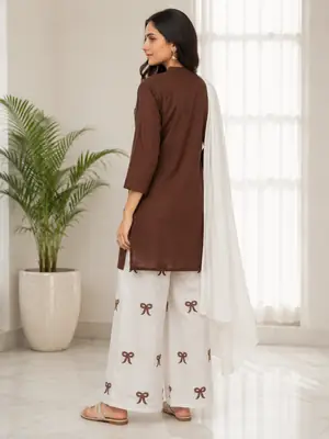 3 Pcs Women's Stitched Cotton Lawn Embroidered Suit Cross Work thumbnail 4