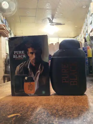 Pure Black Intense  thumbnail 4