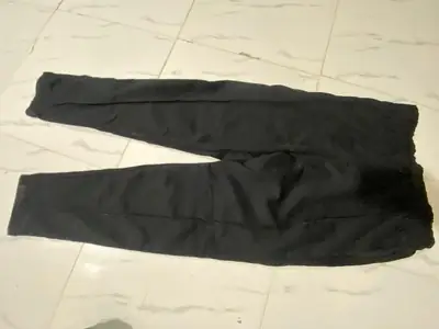 1 Pc Men's Jersey Plain Pleated Trousers thumbnail 4