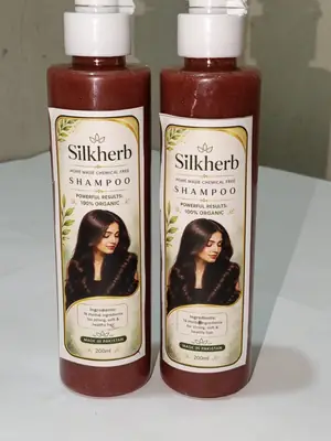 Revitalizing Anti-Dandruff Hair Shampoo - 200ml Pack thumbnail 3