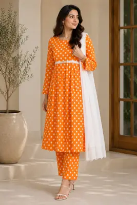 3 Pcs Women's Stitched Arabic Lawn Printed Suit thumbnail 4