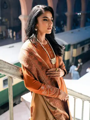 3 Pcs Women's Unstitched Printed Suit thumbnail 5