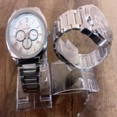 Men's Trendy Chain Watch Best for Every Occasion with Random Multicolor Dial Art # BB - SSqW900300k-007 thumbnail 5
