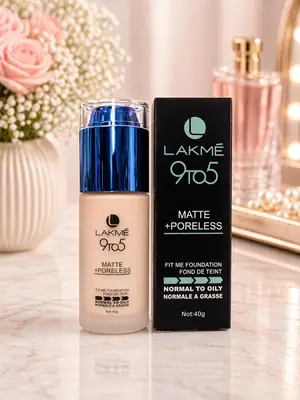 High Coverage Foundation thumbnail 2