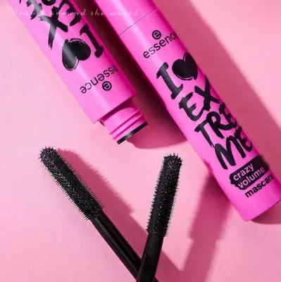 Smudge Proof Mascara thumbnail 2