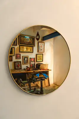 Round Shape Mirror