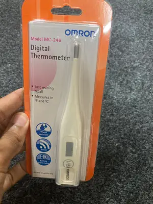 OMRON Digital Thermometer MC-341 - Fast Accurate Digital Thermometer