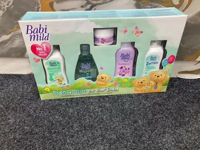 Baby Gift Pack babi Mild Made in Thailand imported 100% Organic product 5 peices Set/ Bioganik Bath(180g), Double Milk Cream(50g), Double Milk Powder (160g),Feeder Wash (180g),Fibric Wash 2in1(180g)