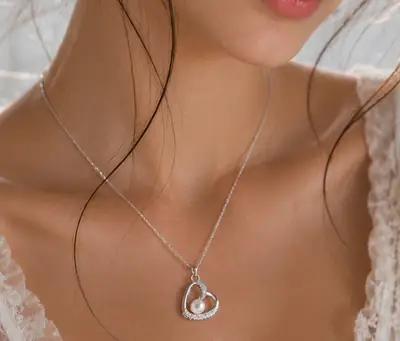 Heart Design Silver Plated Zircon Necklace thumbnail 2