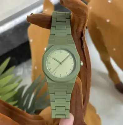 GREEN AURA