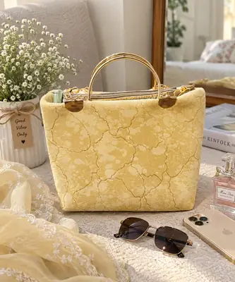 Girl's Velvet Zari Hand Bag