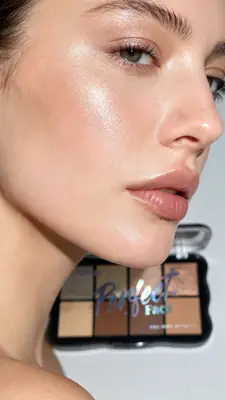 Glowy Blusher Highlighter Kit thumbnail 3