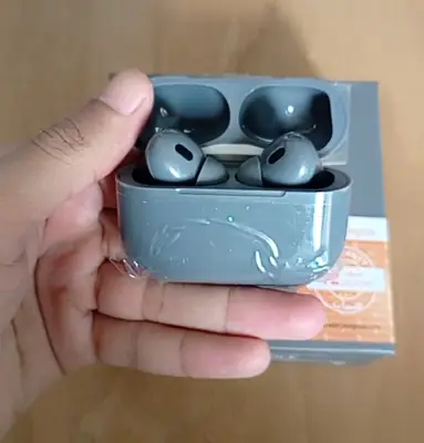 Grey Long-Lasting Battery With Fast Charge Airpods thumbnail 3