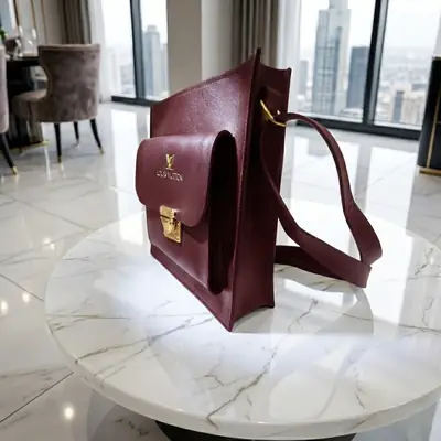 Ladies Elegance Vertical Crossbody Bag With Long Adjustable Strap  thumbnail 2