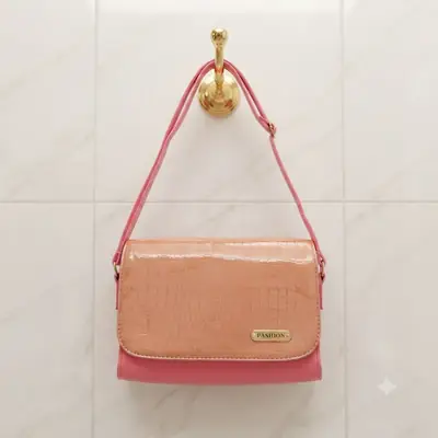Luxe Croc Flap Shoulder Bag With Long Adjustable Strap Pink Edition  thumbnail 4