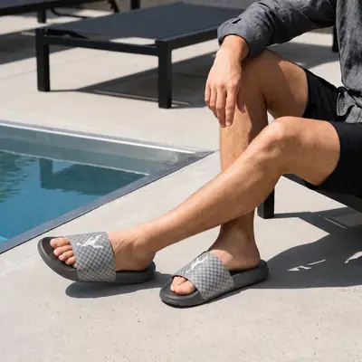 Men's Checkered Slide Sandals – Stylish Casual Slip-On Slippers with Comfortable Lightweight Shoes