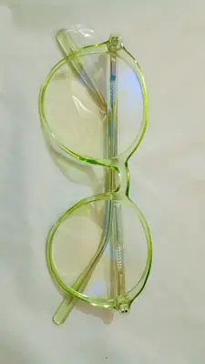 Premium Glossy green Eyewear Frame thumbnail 2