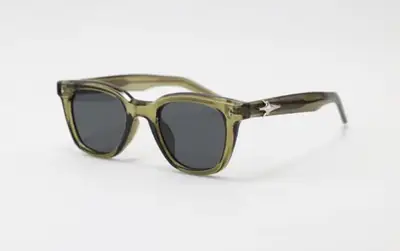 Elegant UV Protectant Sunglasses Sunglasses