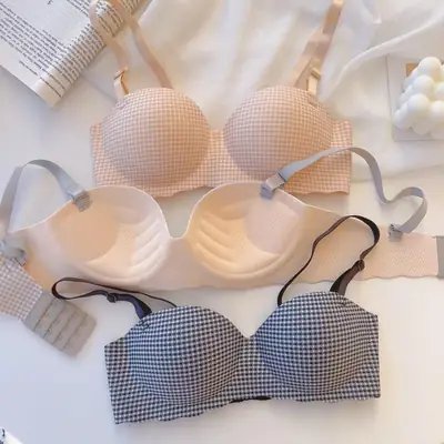 Pack Of 2 China Imported Padded Bra / Printed Lightweight And Breathable Padded Bra thumbnail 6