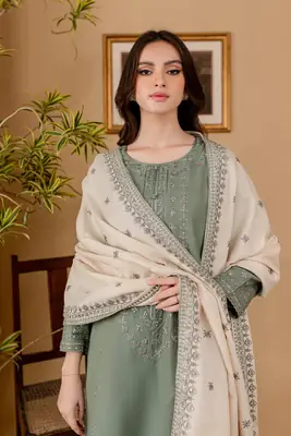 3 Pcs Women's Unstitched Embroidered Suit
