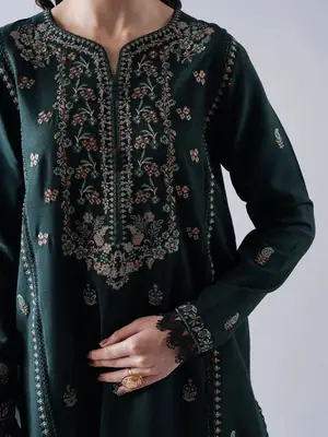 3 Pcs Women's Unstitched Embroidered Suit*BRAND: ASIM JOFA*  