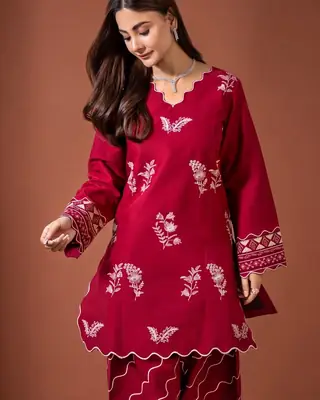 3 Pcs Women's Unstitched Embroidered Suit