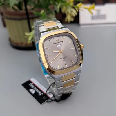 Men's Skin Friendly Strap Watch