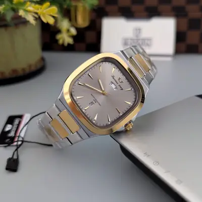 Men's Skin Friendly Strap Watch thumbnail 2