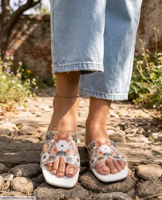 Women Floral Flat Sandals White Comfortable