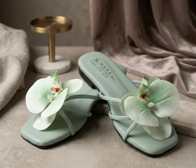 Women's Synthetic Leather Fancy Flats thumbnail 3