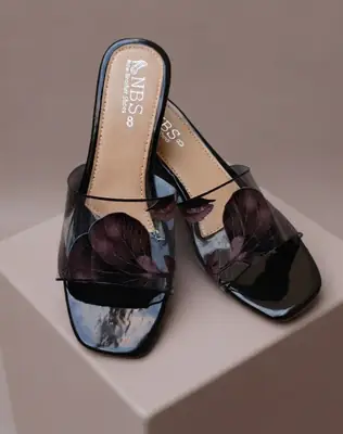 Women's Synthetic Leather Fancy Block Heels thumbnail 4