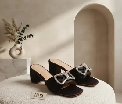 Women's Synthetic Leather Fancy Block Heels thumbnail 3