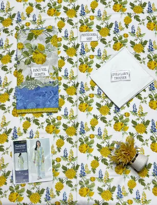 Off White Printed 3 Pcs Lawn Suit Set for Women thumbnail 3