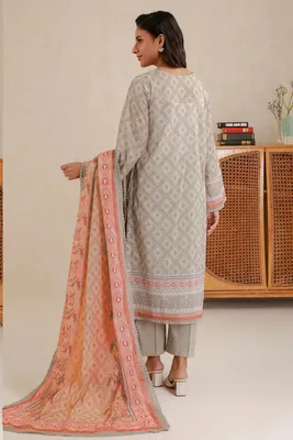 3 Pcs Women's Unstitched Printed Suit thumbnail 2