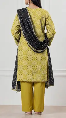 3 Pcs Women's Unstitched Printed Suit thumbnail 2