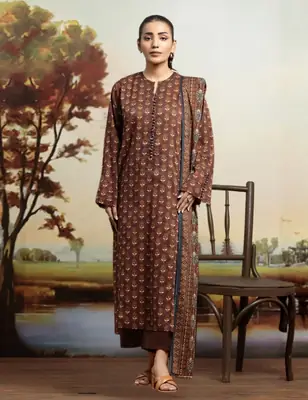 3 Pcs Women's Unstitched Printed Suit